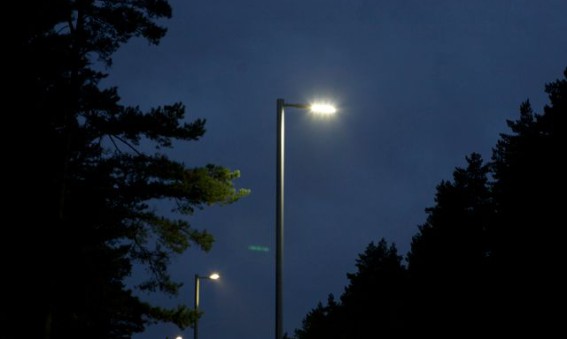 Bättre belysning och energisnålare på väg 226