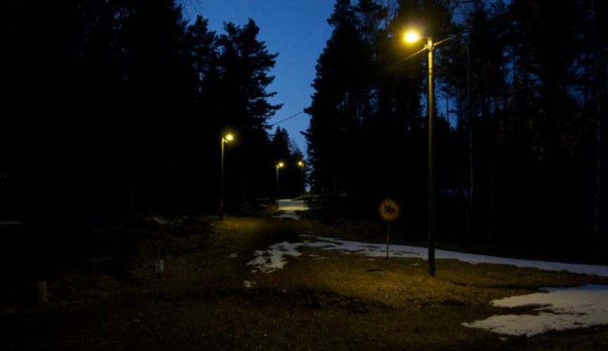 Knivsta kommun - LED med rörelsesensor i elljusspåret