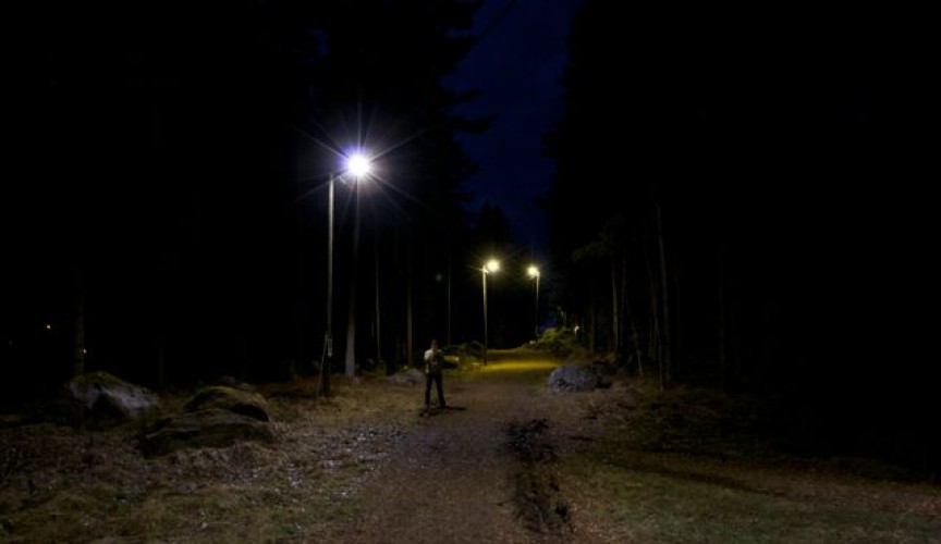 Knivsta kommun - LED med rörelsesensor i elljusspåret