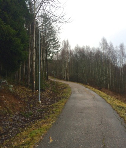 Energisnål (20 watt) gång- och cykelväg i Sundsvall