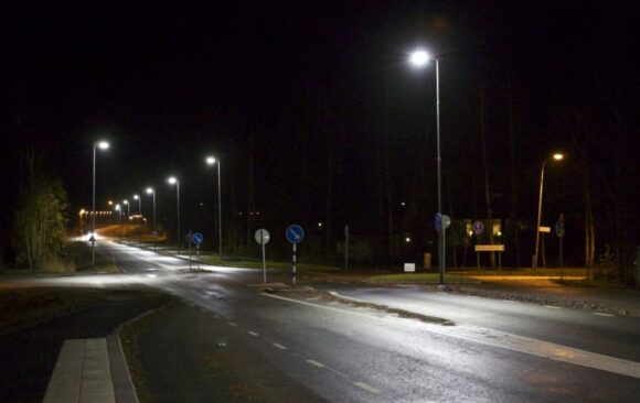 Smart LED­-belysning på lokalgata