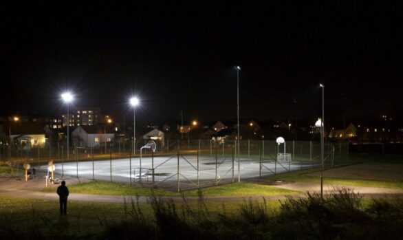 Bättre belysning på tennisbanan