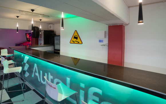 Bättre och energisnålare belysning i Autolife-garaget