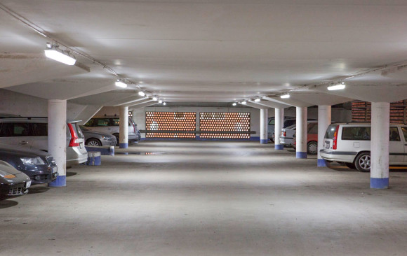 Ännu ett energisnålare och ljusare parkeringsgarage