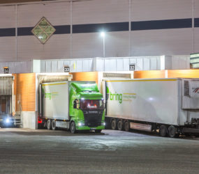 ICA's centrallager får Smart LED