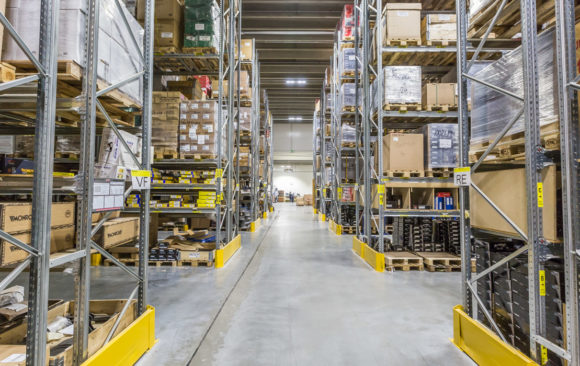 Smart LED i Mekonomens centrallager