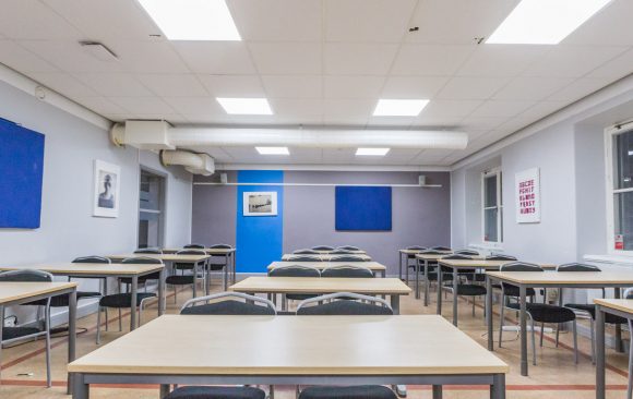 NTI-gymnasiet sänker energikostnaderna och höjer studieresultatet
